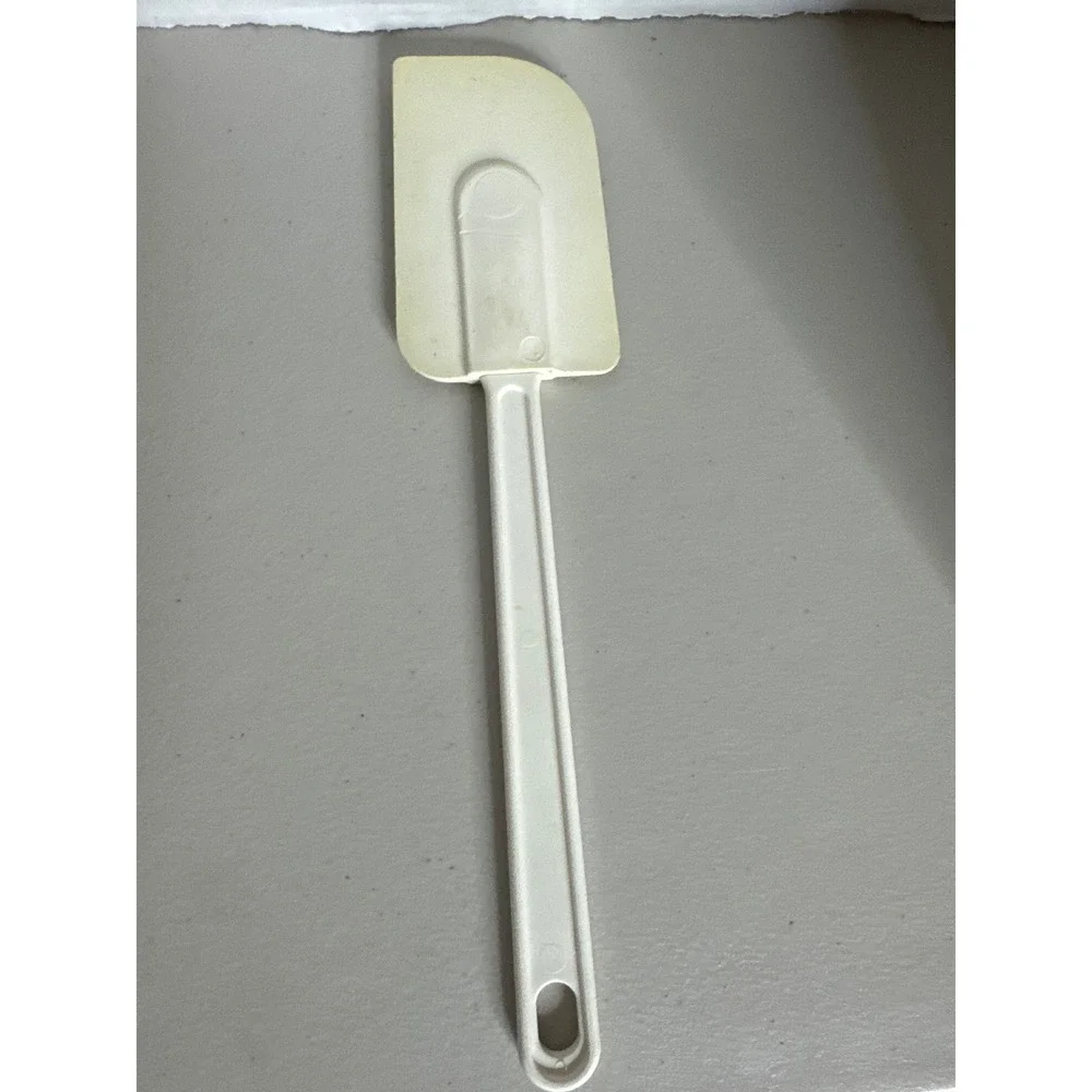 Vintage Pyrex Accessories White Rubber Spatula Scraper 10 Inch Kitchen Tool